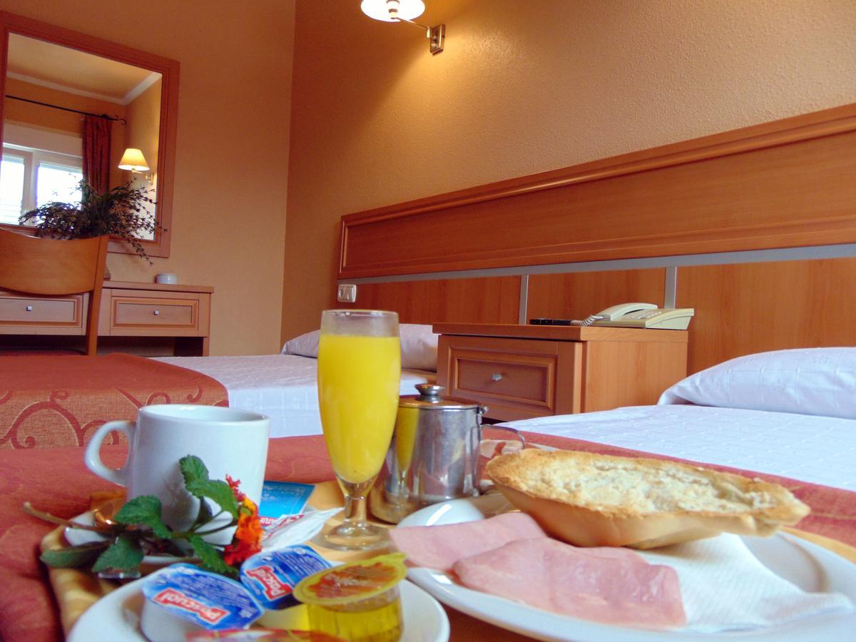 Hotel Restaurante La Rabida Палос-де-ла-Фронтера Екстер'єр фото